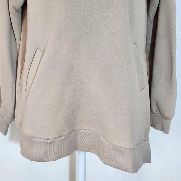 Doe and Rae Tan Oversized Pullover NWT Size Small Tan Oversized Sweatshirt - Picture 4 of 11